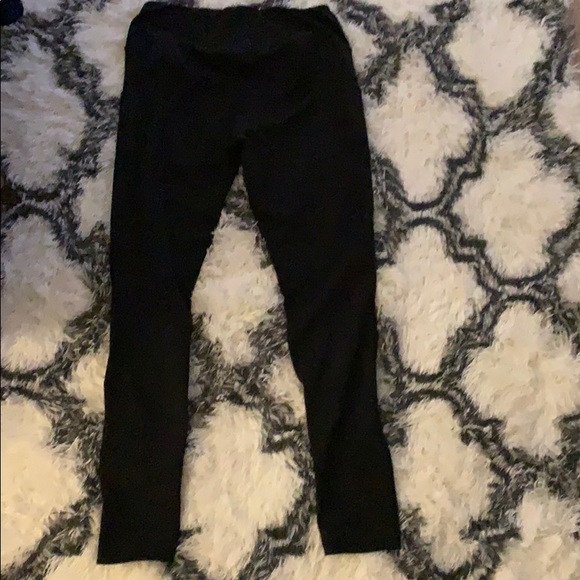 Black leggings - Picture 2 of 5